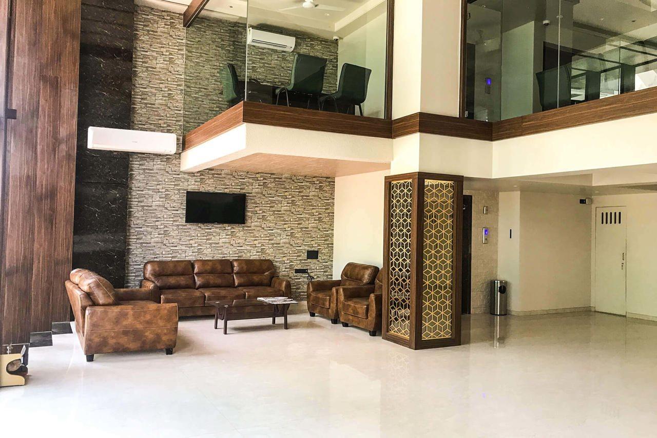 Kyriad Hotel Solapur By Othpl Zewnętrze zdjęcie