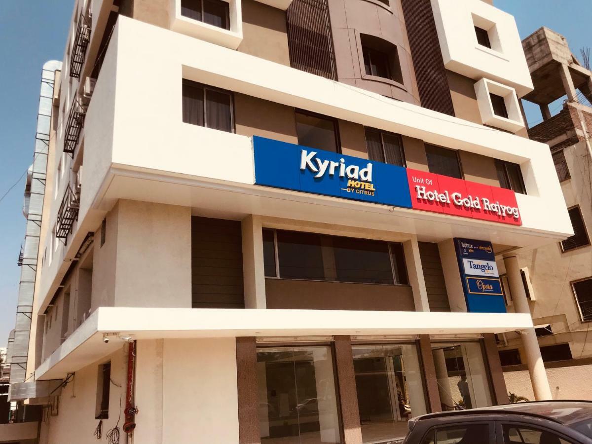 Kyriad Hotel Solapur By Othpl Zewnętrze zdjęcie